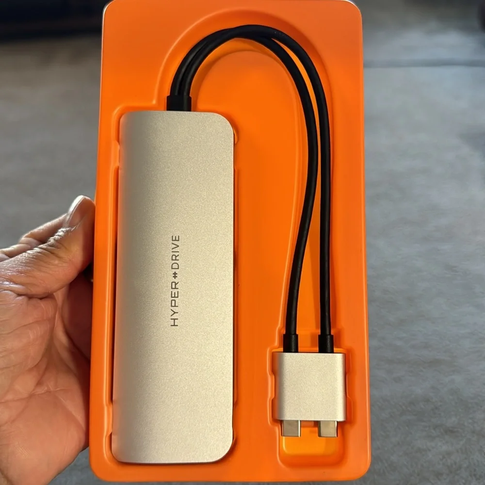 Hyper Drive Viper 10-IN-2 USB-C Hub MACBOOK PRO / AIR